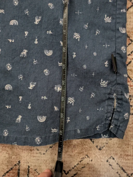 Patagonia Men's Navy Short-Sleeve Button-Up Shirt Medium - Picture 4 of 5